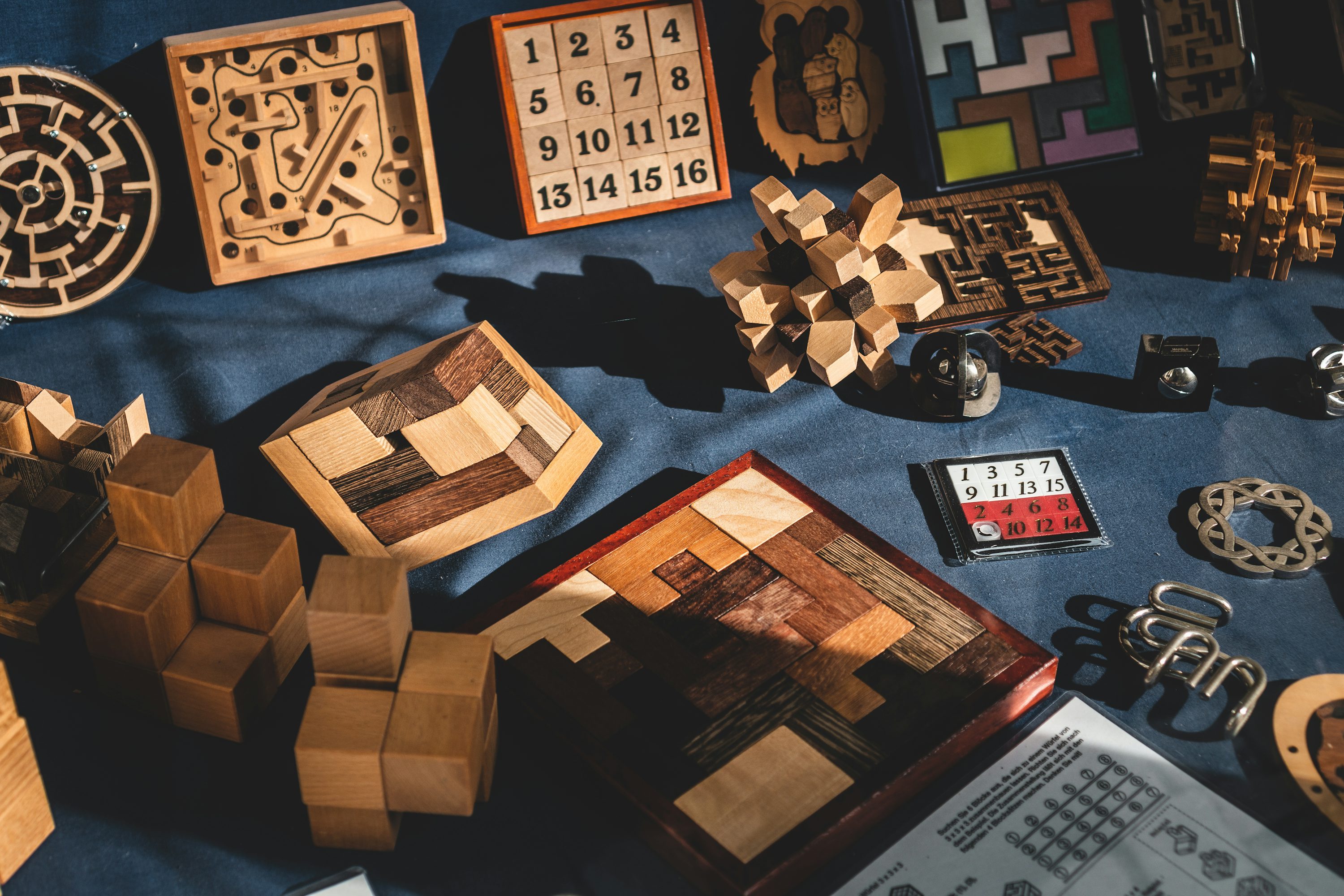 Puzzle populer Tetris, Candy Crush Saga, dan Sudoku